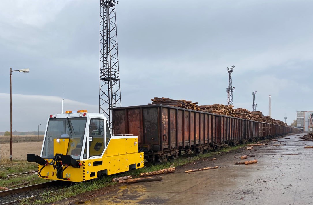 Укрзалізниця закупит аккумуляторные маневровые локомотивы в Болгарии