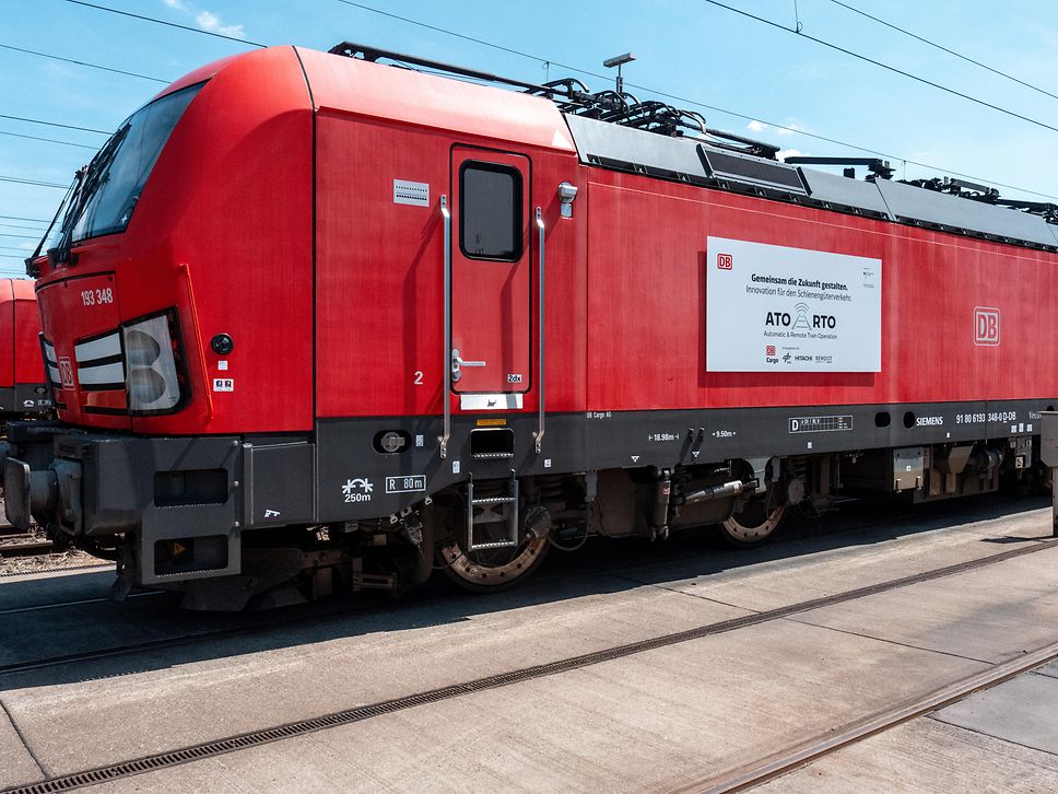 DB Cargo испытает локомотив с автоведением и дистанционным управлением