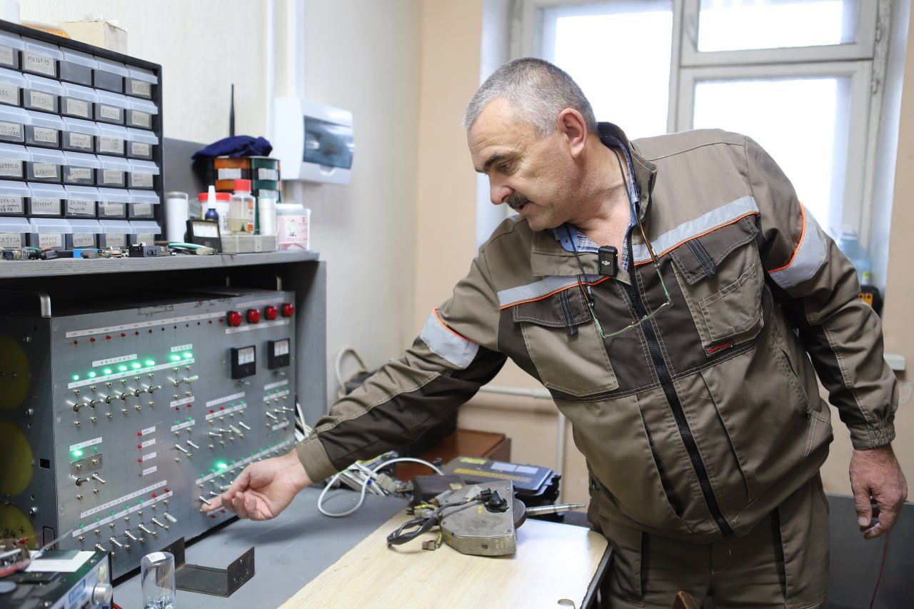 Специалист «Иркутскгортранса» создал устройство для диагностики трамваев