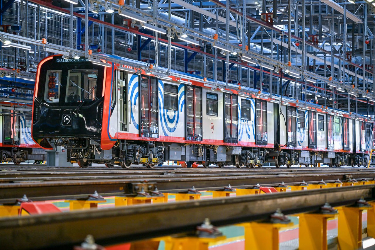 Сергей Собянин открыл электродепо «Столбово»