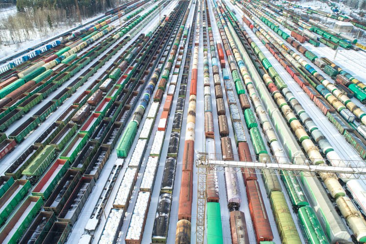 Лишние вагоны разоряют украинских операторов