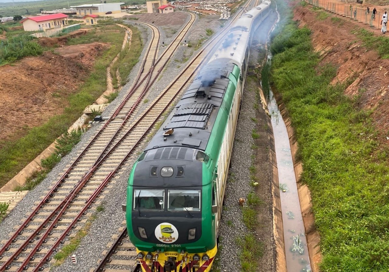 Китай предоставит Нигерии $60 млрд на строительство скоростной сети