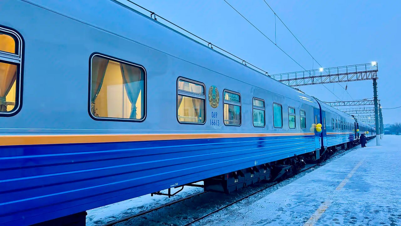 КТЖ даст гарантии на 103 млрд тенге на закупку 100 пассажирских вагонов