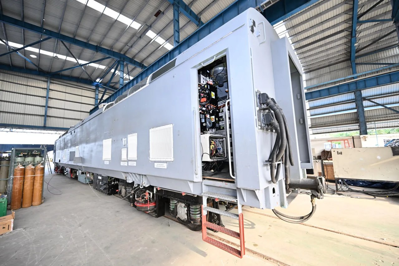 В Индии успешно испытали водородный поезд