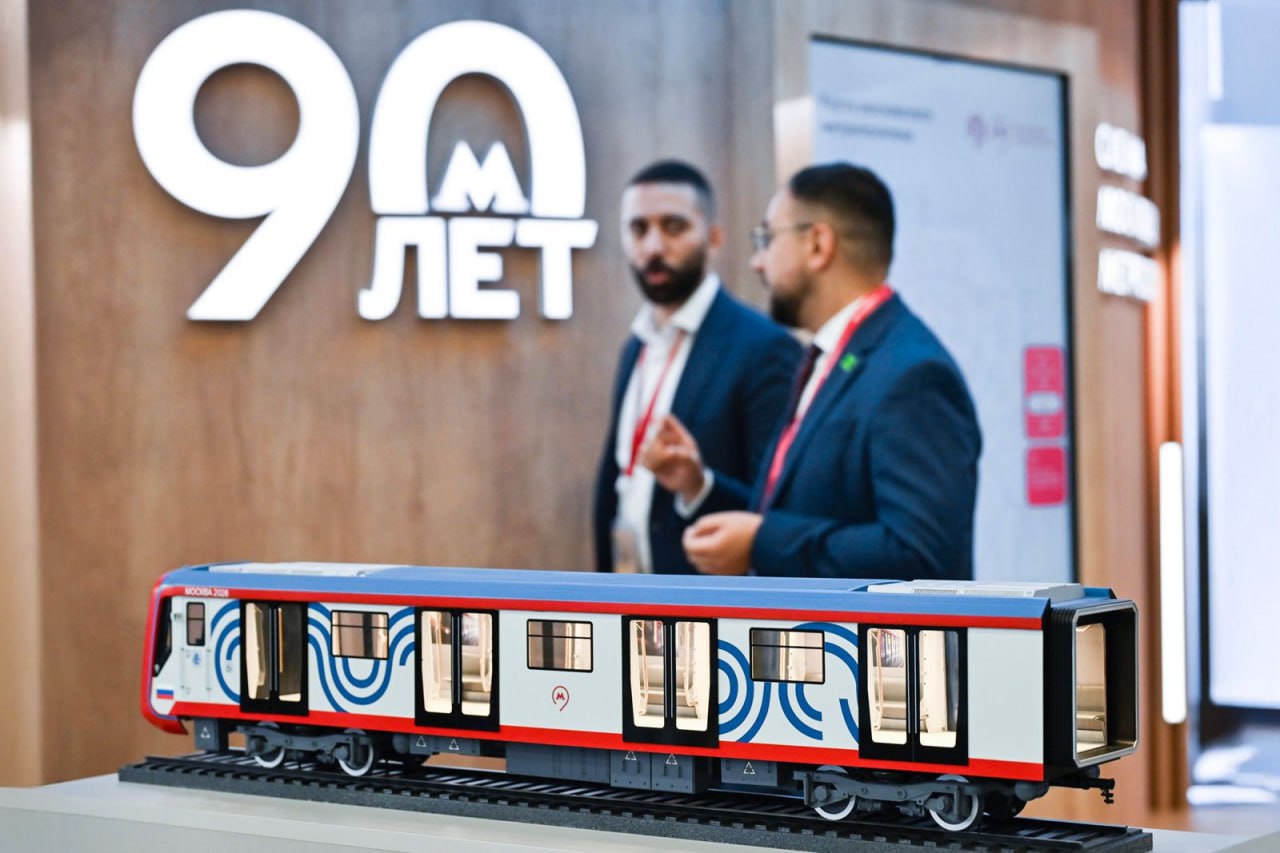 На ПМЭФ представлен макет поезда метро «Москва-2026» 