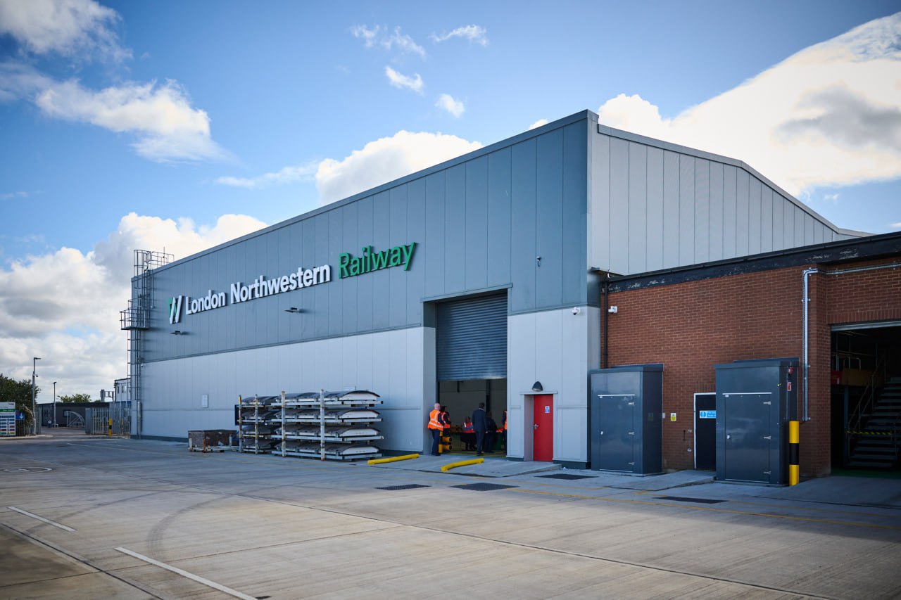 В Британии модернизировано депо для обслуживания поездов Aventra