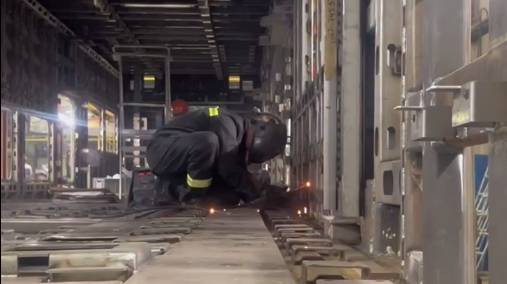 ТМХ изготовил первые кузова для водородного поезда