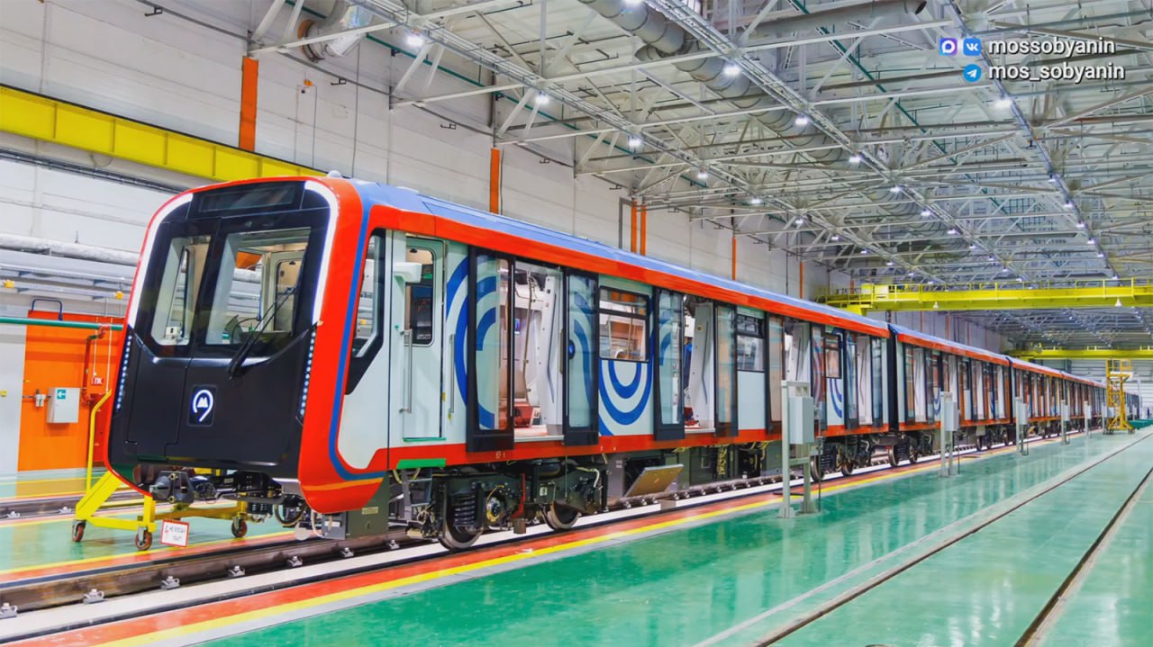 Москва закупит 40 вагонов «Москва-2026» уже в этом году